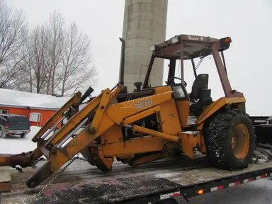 Case 580 SUPER E Rétrocaveuse — photo 2