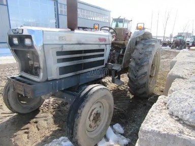 White 2-75 Tracteur — photo 2