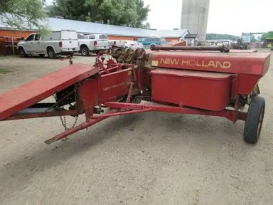 New Holland 273 presse à balle carrée - petite — photo 2