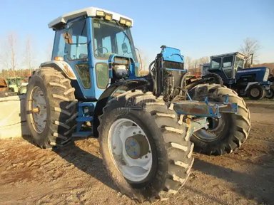 1988 Ford TW25 Tracteur — photo 2