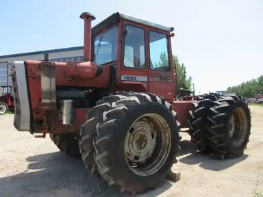 1976 Massey Ferguson 1805 Tracteur — photo 2