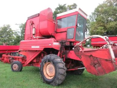 1980 White 7300 Batteuse — photo 2