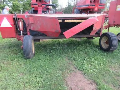 New Holland 492 Faucheuse-conditionneuse — photo 2