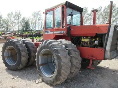 1975 Massey Ferguson 1805 Tracteur — photo 2