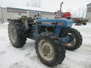 1991 Ford 4630 Tracteur — photo 2