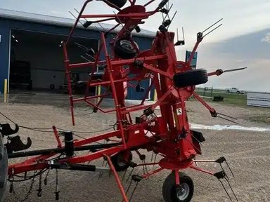2017 Kuhn GF 8702 THA râteau — photo 2