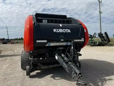 2016 Kubota BV4580NT Presse à Balle Ronde — photo 2