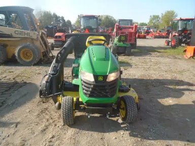 2022 John Deere X570 Tracteur à pelouse — photo 2