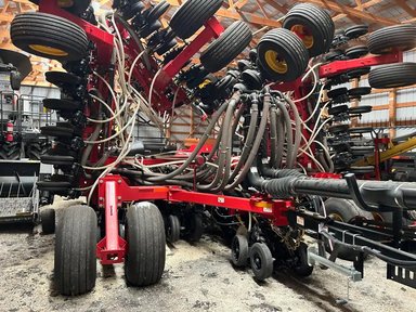 2021 Bourgault 3720/8450 Semoir à air — photo 2