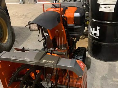 2022 Husqvarna ST430T Souffleur à neige — photo 2