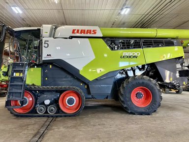 2023 CLAAS LEXION 8800TT Batteuse — photo 2