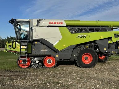 2020 CLAAS LEXION 8700TT Batteuse — photo 2