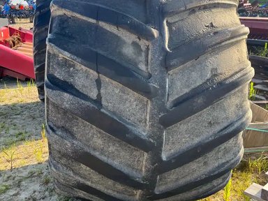 Firestone 68/50R32 Pneus et roues — photo 2