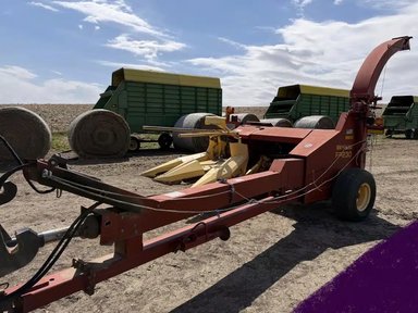 2000 New Holland FP230 Fourragère — photo 2