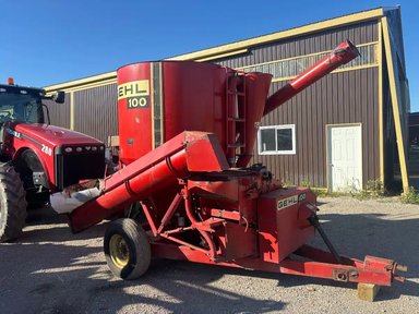 1990 Gehl 100 Moulange — photo 2