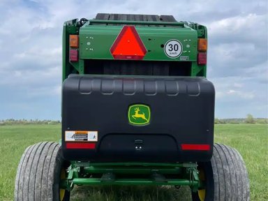 2022 John Deere 450M Presse à Balle Ronde — photo 2