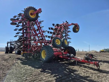 2019 Bourgault 3320-84 Semoir à air — photo 2