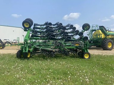 2023 John Deere P680 Semoir à air — photo 2