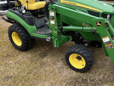 2014 John Deere 1025R Tracteur — photo 2