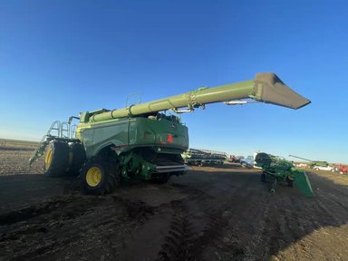2023 John Deere X9 1100 Batteuse — photo 2