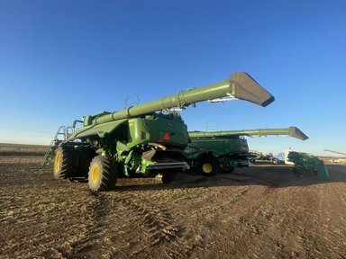 2023 John Deere X9 1100 Batteuse — photo 2