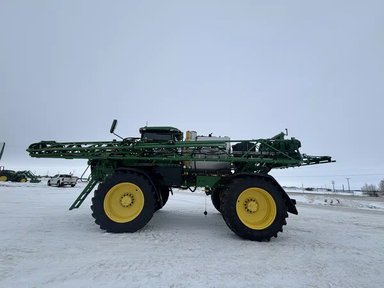 2023 John Deere 616R Arroseur - Automoteur — photo 2