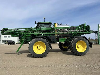 2024 John Deere 616R Arroseur - Automoteur — photo 2
