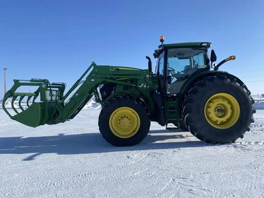 2021 John Deere 6215R Tracteur — photo 2