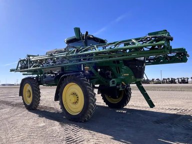 2023 John Deere 612R Arroseur - Automoteur — photo 2