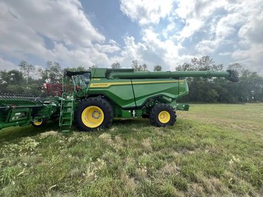 2024 John Deere X9 1100 Batteuse — photo 2