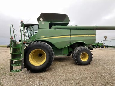 2017 John Deere S680 Batteuse — photo 2