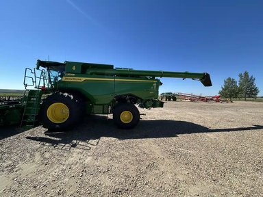 2025 John Deere S7 800 Batteuse — photo 2