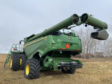 2024 John Deere X9 1100 Batteuse — photo 2