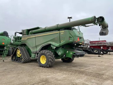 2022 John Deere X9 1100 Batteuse — photo 2