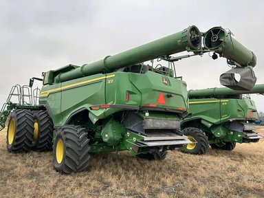 2023 John Deere X9 1000 Batteuse — photo 2