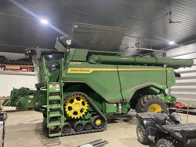 2024 John Deere X9 1100 Batteuse — photo 2
