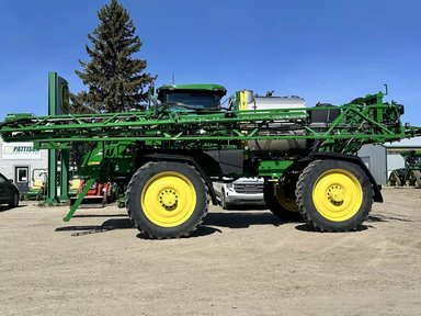 2024 John Deere 616R Arroseur - Automoteur — photo 2