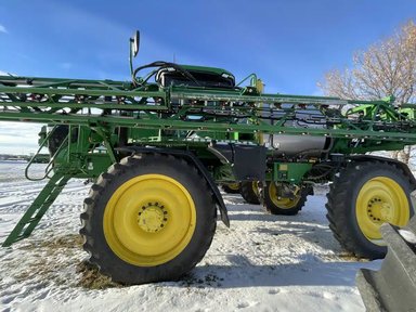 2024 John Deere 616R Arroseur - Automoteur — photo 2
