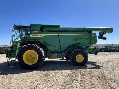 2024 John Deere X9 1000 Batteuse — photo 2