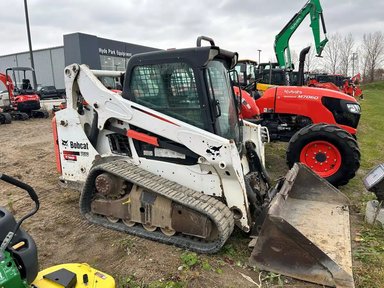 2014 Bobcat T590 Chargeur sur chenilles — photo 2
