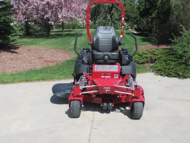 2026 Ferris ISX 2200 Tondeuse à rayon de braquage zéro — photo 2