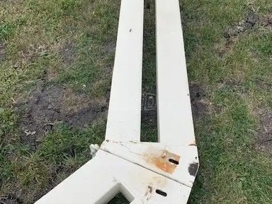 2021 Meridian 18DS7 Double Skid Réservoir à grain — photo 2