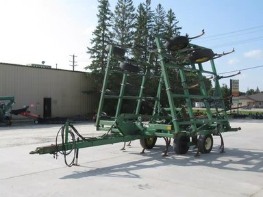1998 John Deere 680 33 Ft Cultivateur Sous-soleur — photo 2