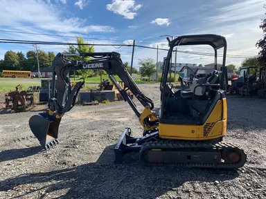 2014 John Deere 27D Excavatrice — photo 2