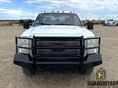 2011 Ford F350 SUPERDUTY Camion - pickup — photo 2