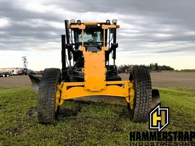 2006 John Deere 770D Niveleuse (Gratte panier) — photo 2
