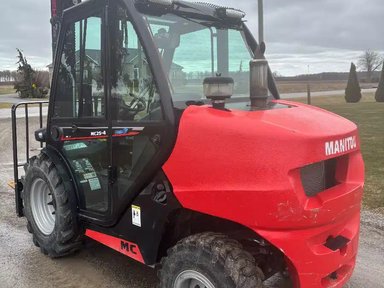 2020 Manitou MC25-4 chariot élévateur — photo 2
