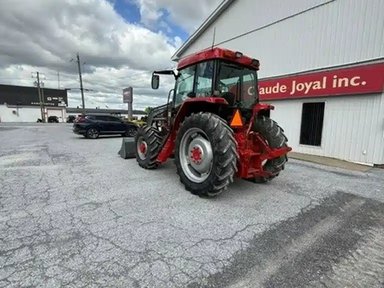 2003 McCormick MC90 Tracteur — photo 2