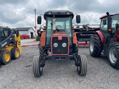 2007 Massey Ferguson 375 Tracteur — photo 2