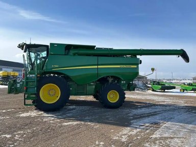 2024 John Deere S780 Batteuse — photo 2